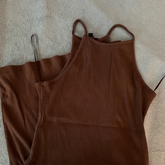 Brown sun dress - Picture 3 of 3